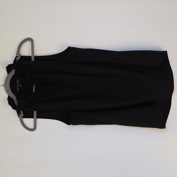 Abbey Glass Tops - Abbey Glass Black Top. Size XL